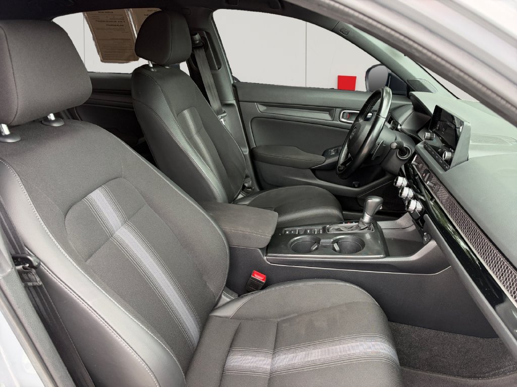 Used 2025 Honda Civic Sport image 16