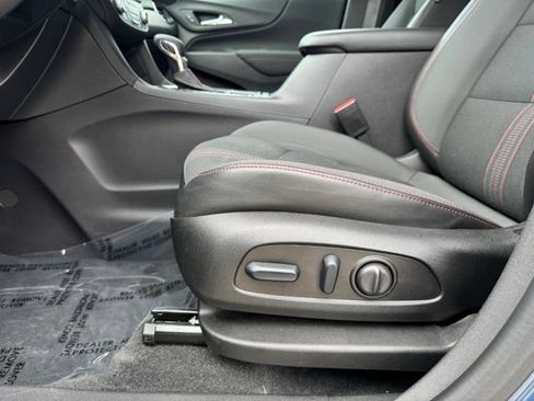 Used 2024 Chevrolet Equinox RS AWD/4WD image 5