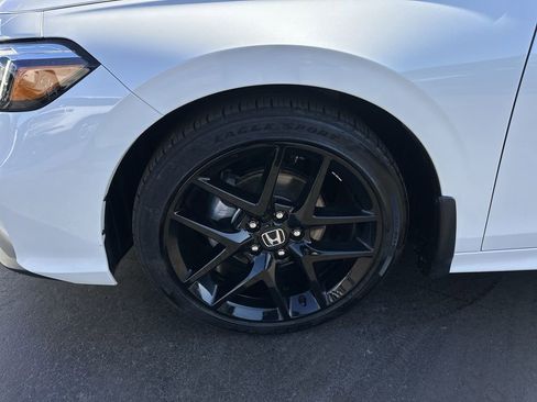 Used 2025 Honda Civic Sport image 10