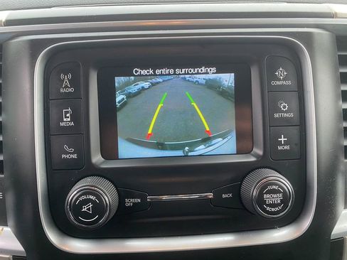 Used 2019 RAM 1500 Classic SLT image 21