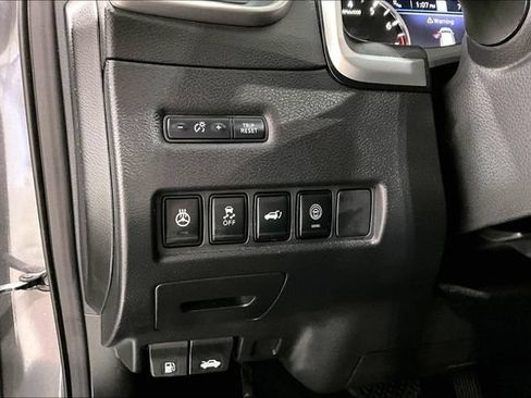 Used 2022 Nissan Murano SV AWD/4WD image 46