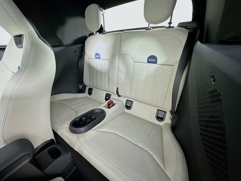 Used 2026 MINI Cooper S FWD image 17