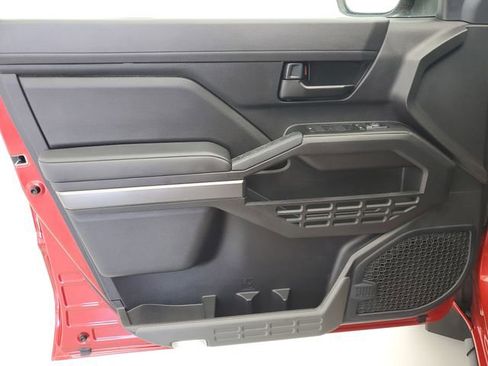 Used 2024 Toyota Tacoma SR5 w/ SR5 Upgrade Package image 19