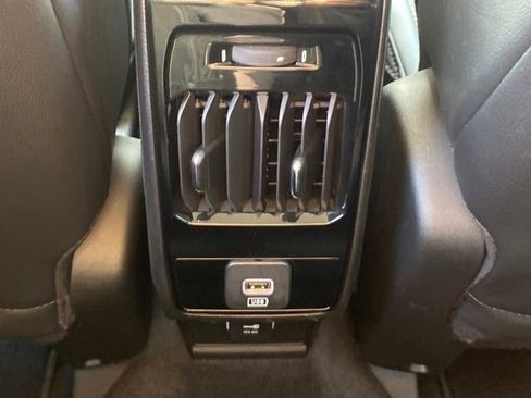 Used 2022 Jeep Compass Limited image 14