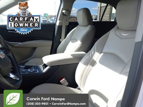 Used 2019 Cadillac XT4 Premium Luxury image 24