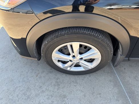 Certified 2024 Nissan Kicks S image 9