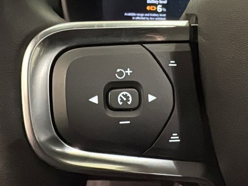 Used 2024 Volvo C40 P8 Recharge Ultimate w/ Protection Package Premier image 13