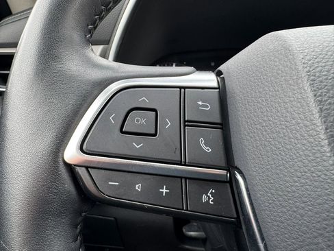 Used 2020 Toyota Highlander Limited image 14