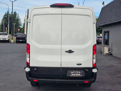 Used 2019 Ford Transit 250 148 Medium Roof RWD image 4