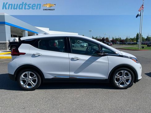 Used 2020 Chevrolet Bolt LT FWD image 8