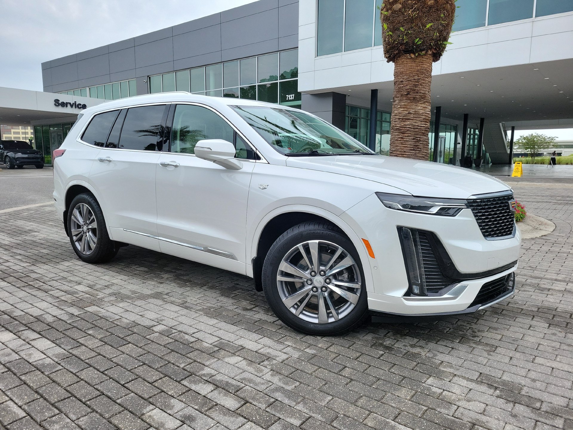 Used 2025 Cadillac XT6 Premium Luxury w/ Technology Package FWD 360° Tour