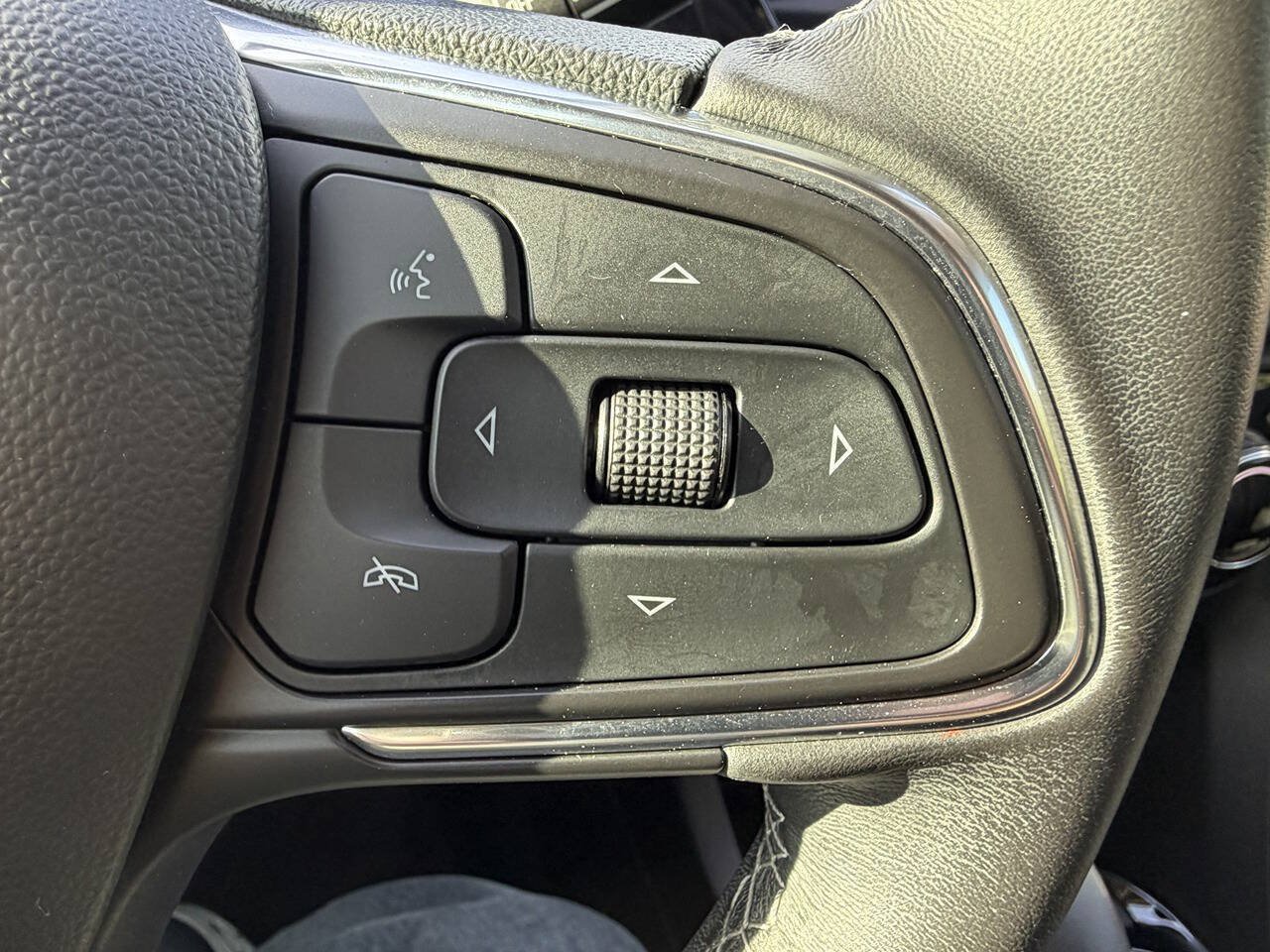 Used 2021 Buick Encore GX Preferred FWD image 32