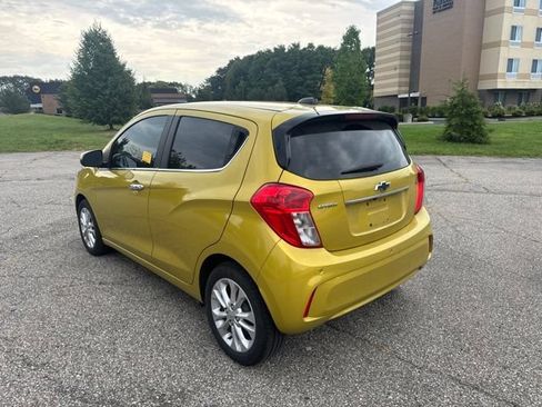 Used 2022 Chevrolet Spark LT w/ Driver Confidence Package FWD image 3