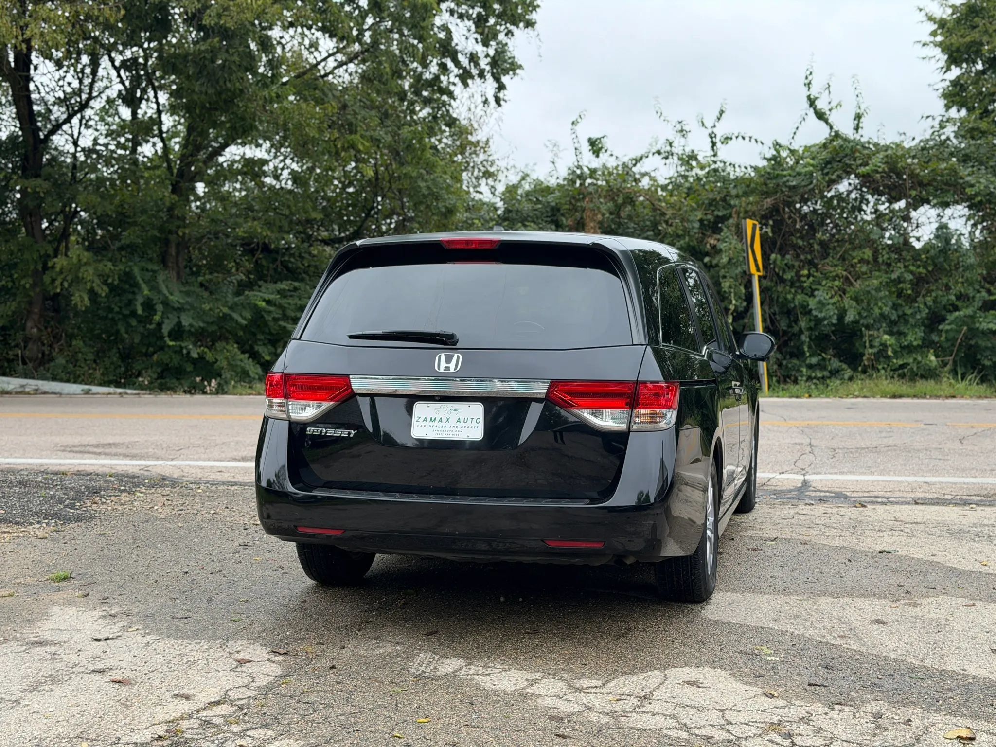 Used 2015 Honda Odyssey EX-L image 10