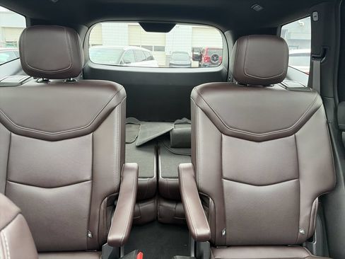 Used 2021 Cadillac XT6 Premium Luxury AWD/4WD image 18