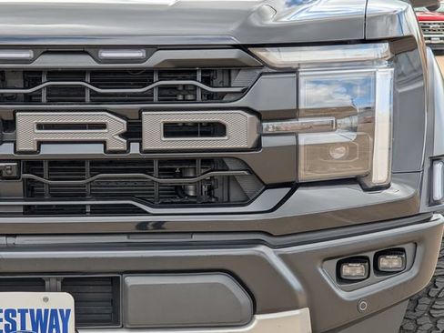 Used 2025 Ford F150 Raptor AWD/4WD image 8