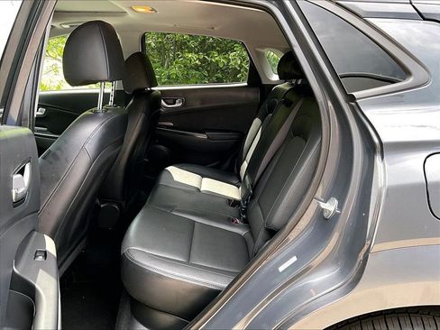 Used 2023 Hyundai Kona Limited AWD/4WD image 15