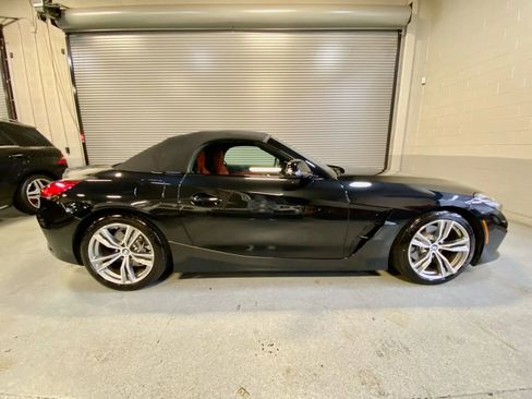 Used 2024 BMW Z4 sDrive30i w/ Premium Package image 13