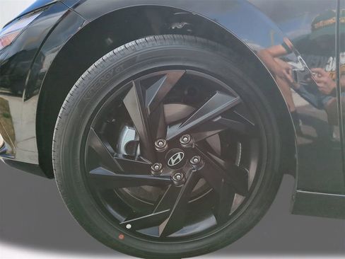 New 2026 Hyundai Elantra SEL Sport image 11