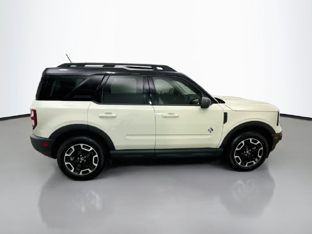 Used 2024 Ford Bronco Sport Outer Banks w/ Tech Package AWD/4WD image 8