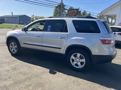 Used 2010 GMC Acadia SL FWD image 10