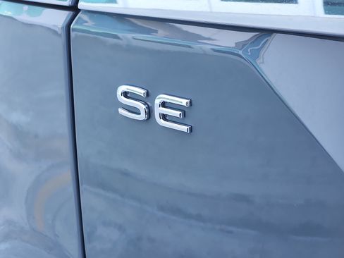 New 2026 Volkswagen Atlas SE FWD image 10