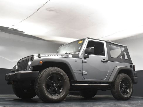 Used 2016 Jeep Wrangler Sport w/ Quick Order Package 24S AWD/4WD image 31