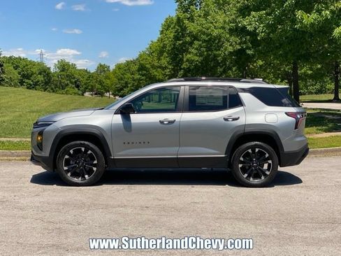 New 2026 Chevrolet Equinox RS FWD image 3