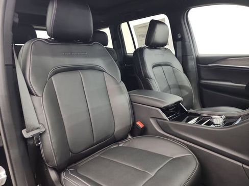 New 2025 Jeep Grand Cherokee Overland w/ Trailer Tow Package image 32