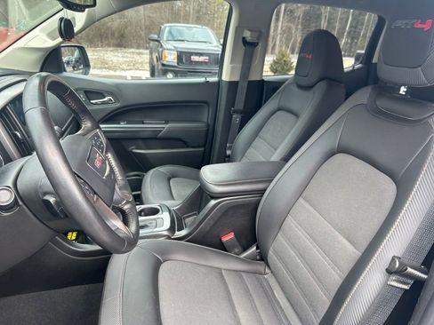 Used 2021 GMC Canyon AT4 w/ Driver Alert Package AWD/4WD image 12