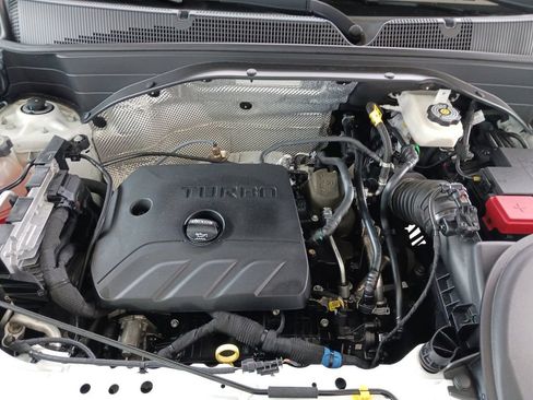 Used 2023 Chevrolet TrailBlazer LT AWD/4WD image 14