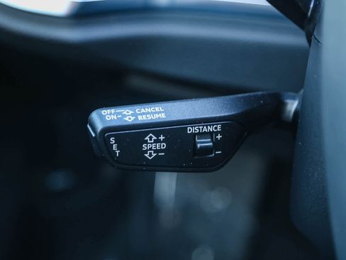 New 2025 Audi Q3 2.0T Premium image 40