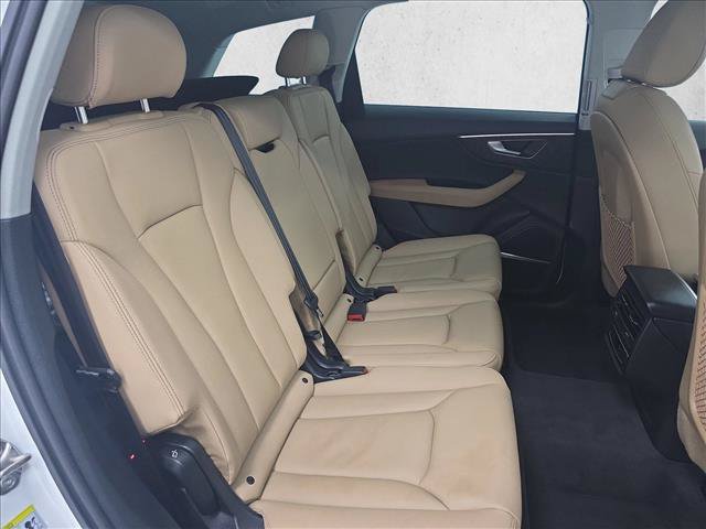 Used 2026 Audi Q7 2.0T Premium w/ Convenience Plus Package AWD/4WD image 21
