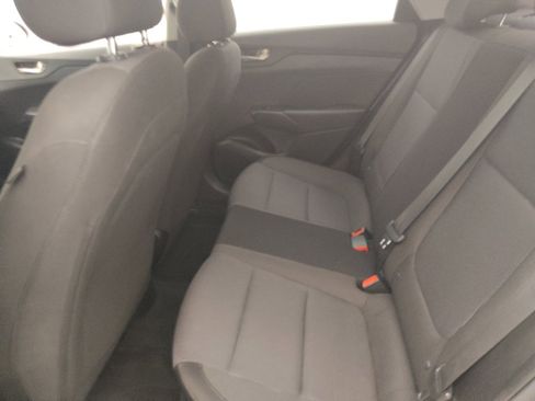 Used 2020 Hyundai Accent SE FWD image 18