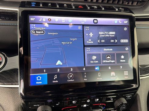 Used 2023 Jeep Grand Cherokee Trailhawk w/ Advanced Protech Group II AWD/4WD image 32