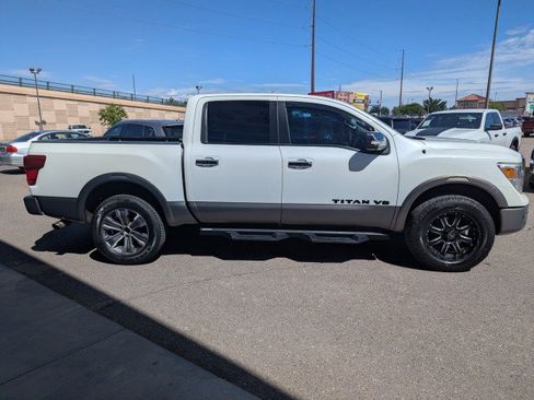 Used 2018 Nissan Titan Platinum Reserve w/ Platinum Utility Package AWD/4WD image 6