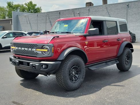 New 2026 Ford Bronco Badlands AWD/4WD image 8