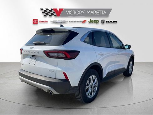 Used 2023 Ford Escape Active image 5