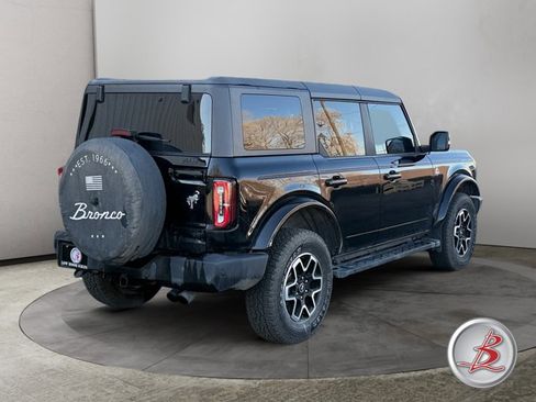 Used 2023 Ford Bronco Outer Banks image 4