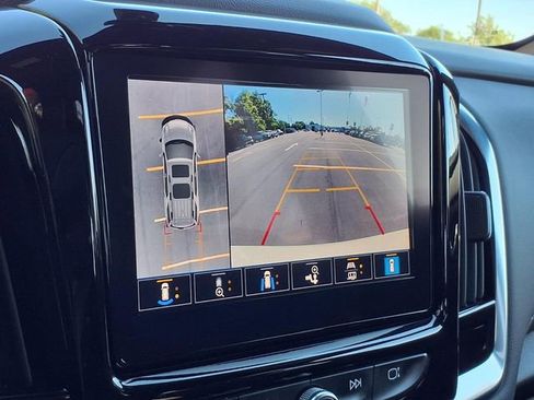 Certified 2023 Chevrolet Traverse Premier w/ LPO, Floor Liner Package AWD/4WD image 9