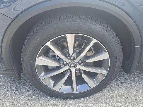 Used 2025 Acura MDX w/ Technology Package FWD image 9