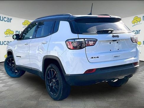 Used 2022 Jeep Compass Altitude image 2