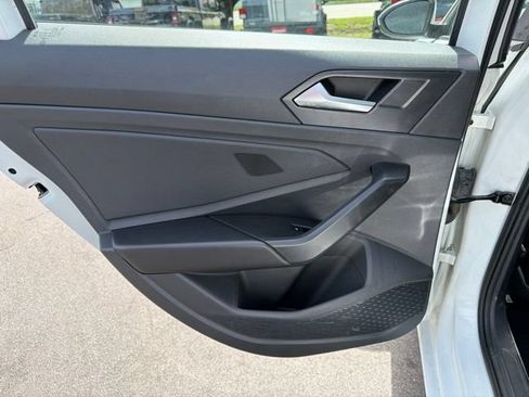 Used 2025 Volkswagen Jetta S FWD image 13