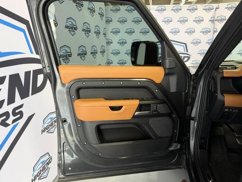 Used 2024 Land Rover Defender 110 Carpathian Edition image 11