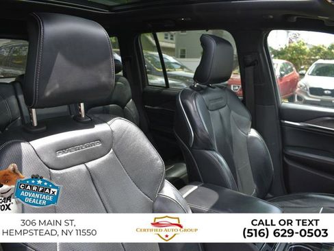 Used 2022 Jeep Grand Cherokee Overland w/ Luxury Tech Group IV AWD/4WD image 20