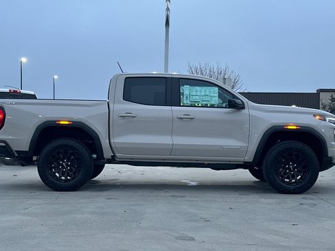 New 2026 GMC Canyon Elevation w/ Convenience Package image 8