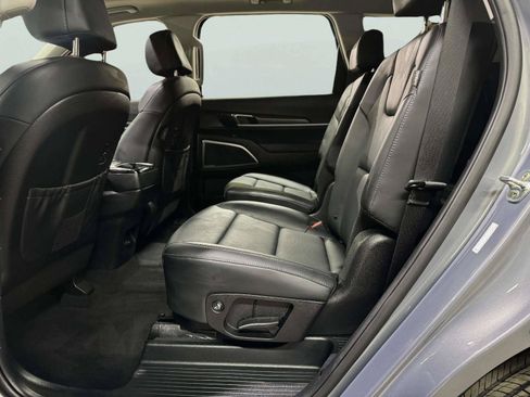 Used 2025 Kia Telluride S FWD image 41