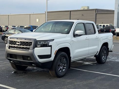 New 2026 Nissan Frontier SV w/ All-Weather Content Package AWD/4WD image 8
