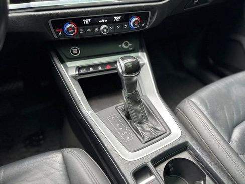 Used 2022 Audi Q3 2.0T Premium AWD/4WD image 14