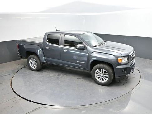 Used 2017 GMC Canyon SLT w/ Driver Alert Package AWD/4WD image 35